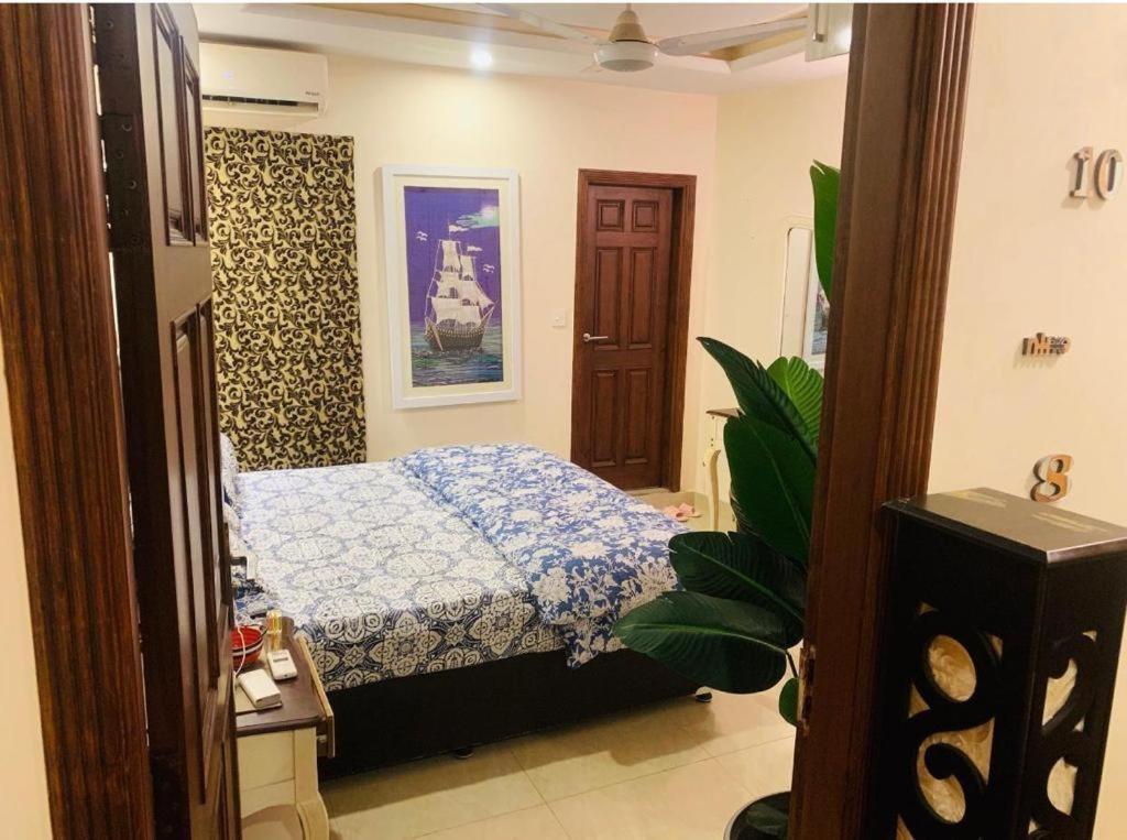 Stunning And Peaceful 1Bhk,Free Parking + Wifi Apartamento Islamabad Exterior foto