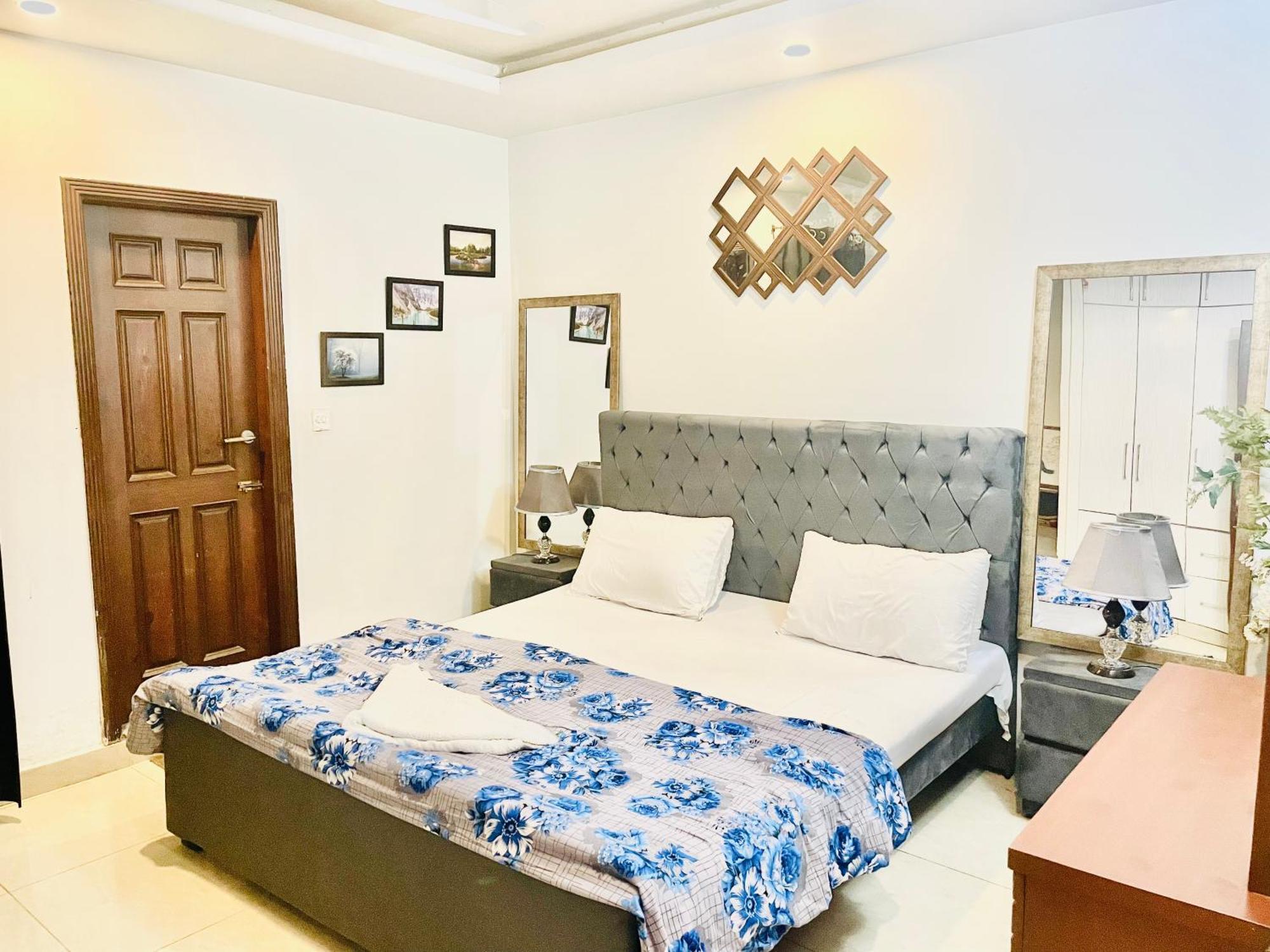 Stunning And Peaceful 1Bhk,Free Parking + Wifi Apartamento Islamabad Exterior foto